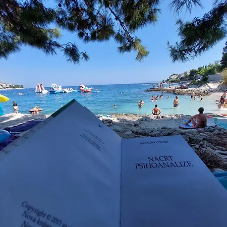 Maja Okrug Gornji Appartement