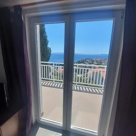 Maja Okrug Gornji * Trogir