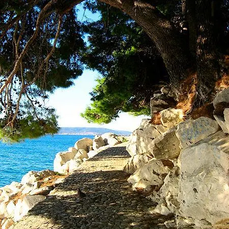 Maja Okrug Gornji Apartment *