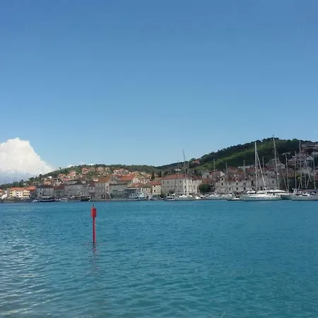 Maja Okrug Gornji Apartment