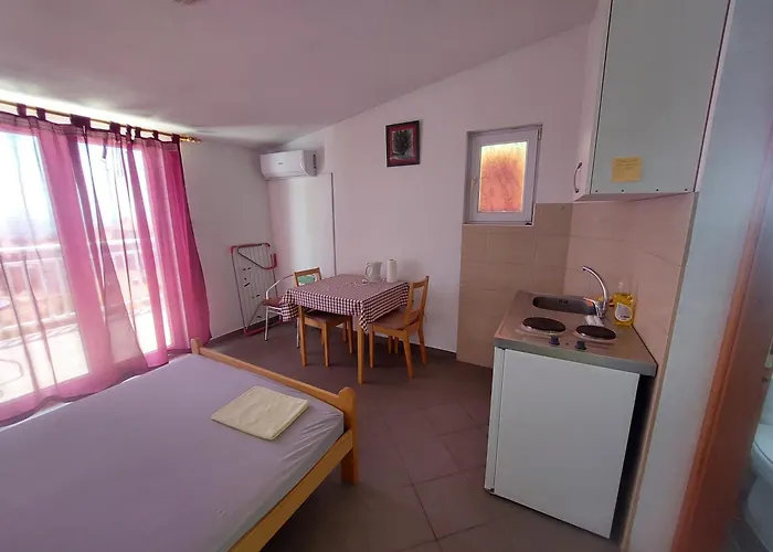 Apartman Maja Okrug Gornji *