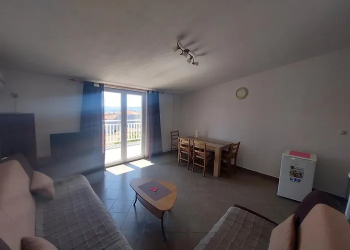 Apartman Maja Okrug Gornji