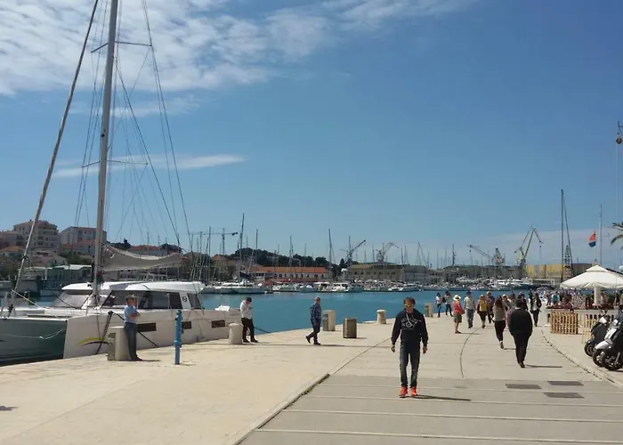 Maja Okrug Gornji Apartman *