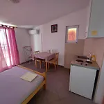 Apartmán Maja Okrug Gornji *