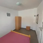 Maja Okrug Gornji *