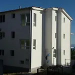 Maja Okrug Gornji