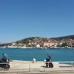 Maja Okrug Gornji Apartmán *