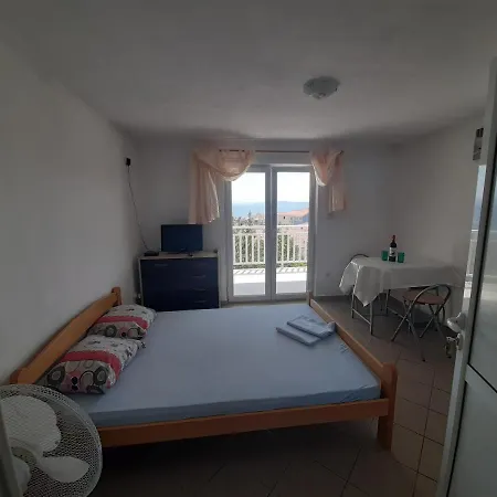 Maja Okrug Gornji Daire Trogir